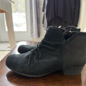 Rockport Black Textured Ankle Booties